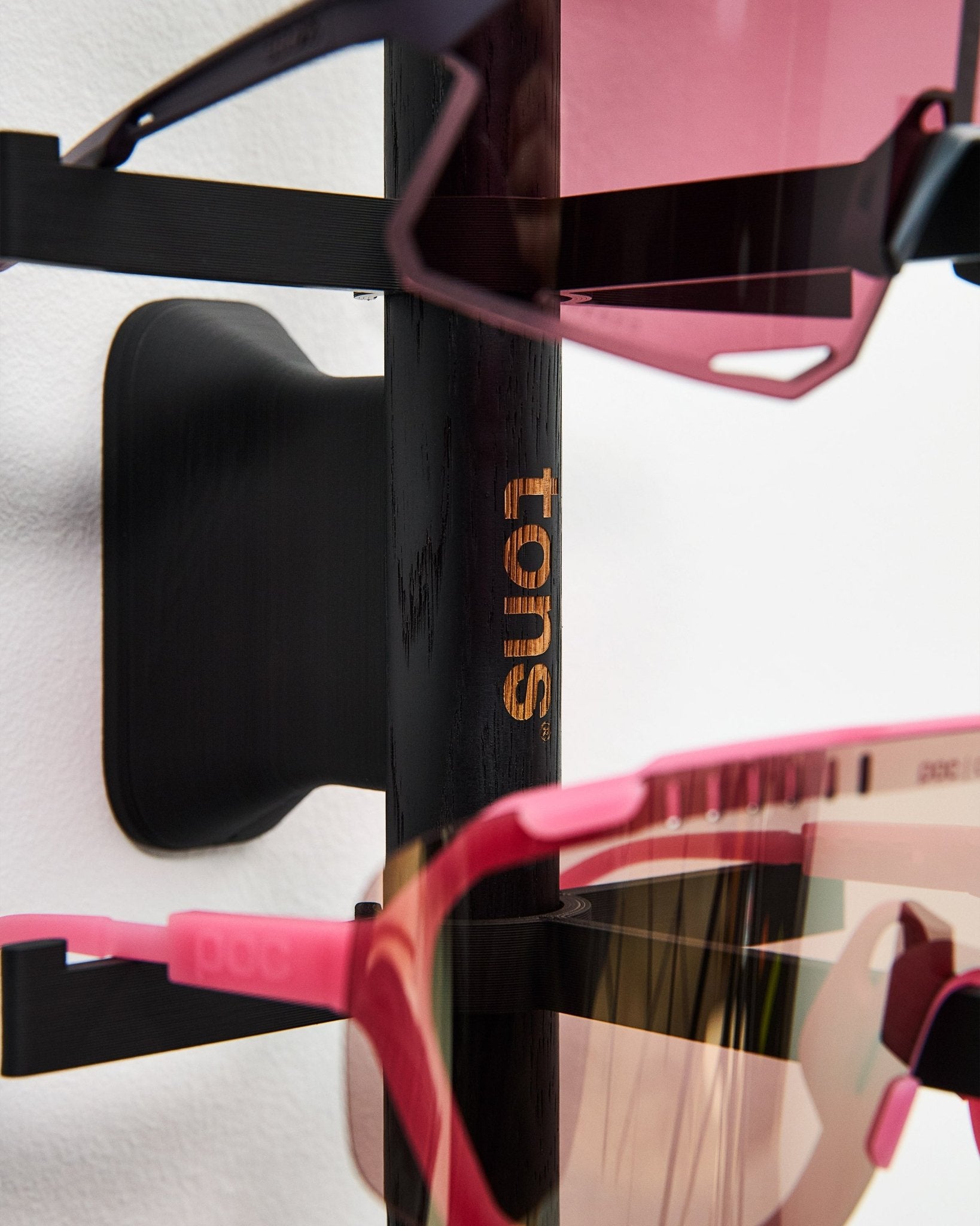 自転車本体 TONS Short Rack | A Tons Short Rack — storage for cycling shoes, helmets and