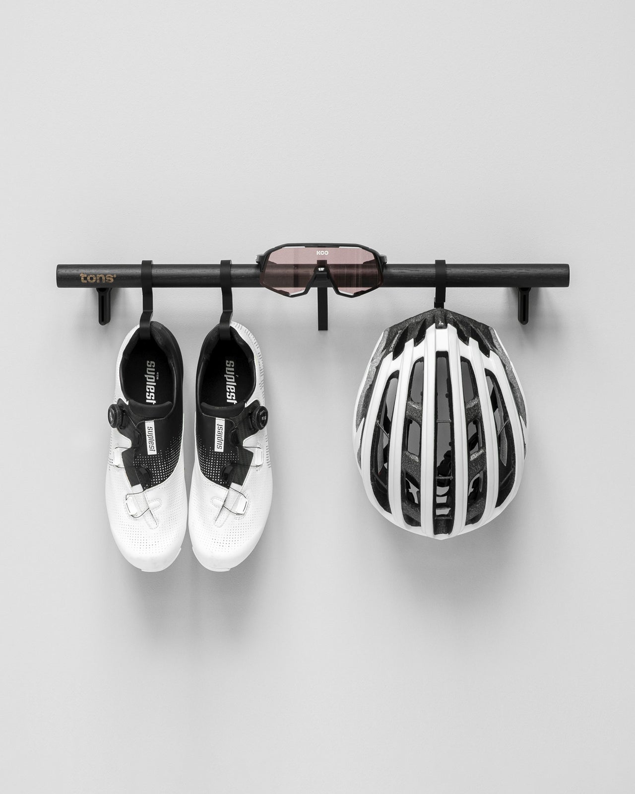 Bar — A . Shoes + Glasses + Helmet