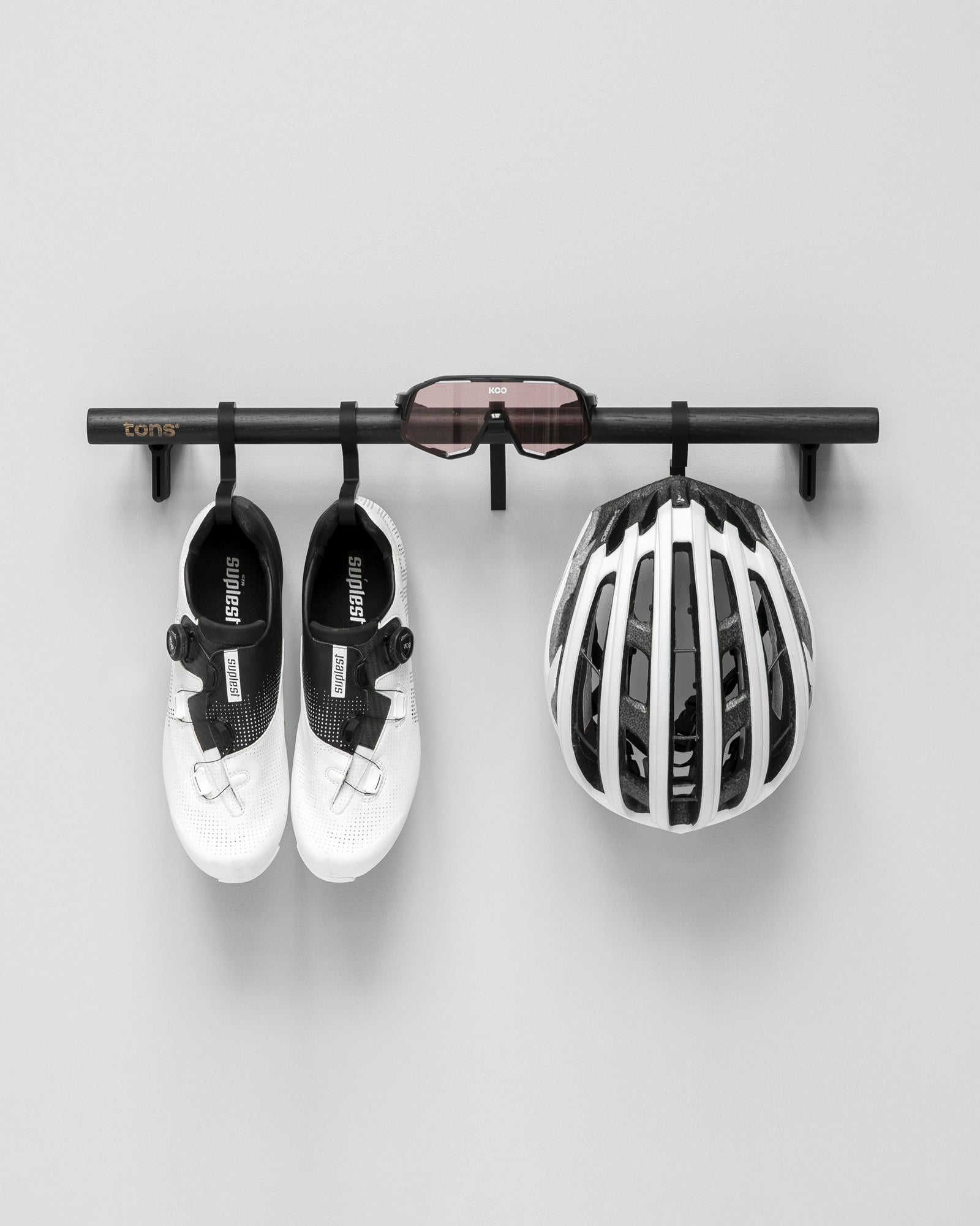 Bar — A . Shoes + Glasses + Helmet