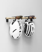 Bar — B . 2x Helmet + 2x Glasses