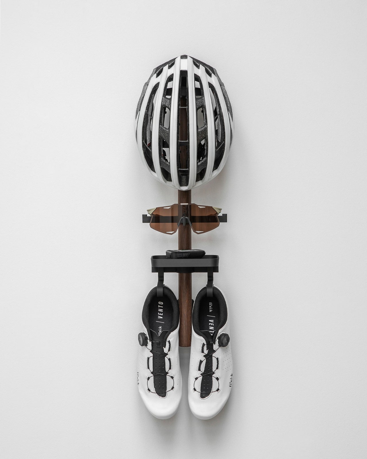Rack | B . Shoes + Glasses + Helmet + Tray