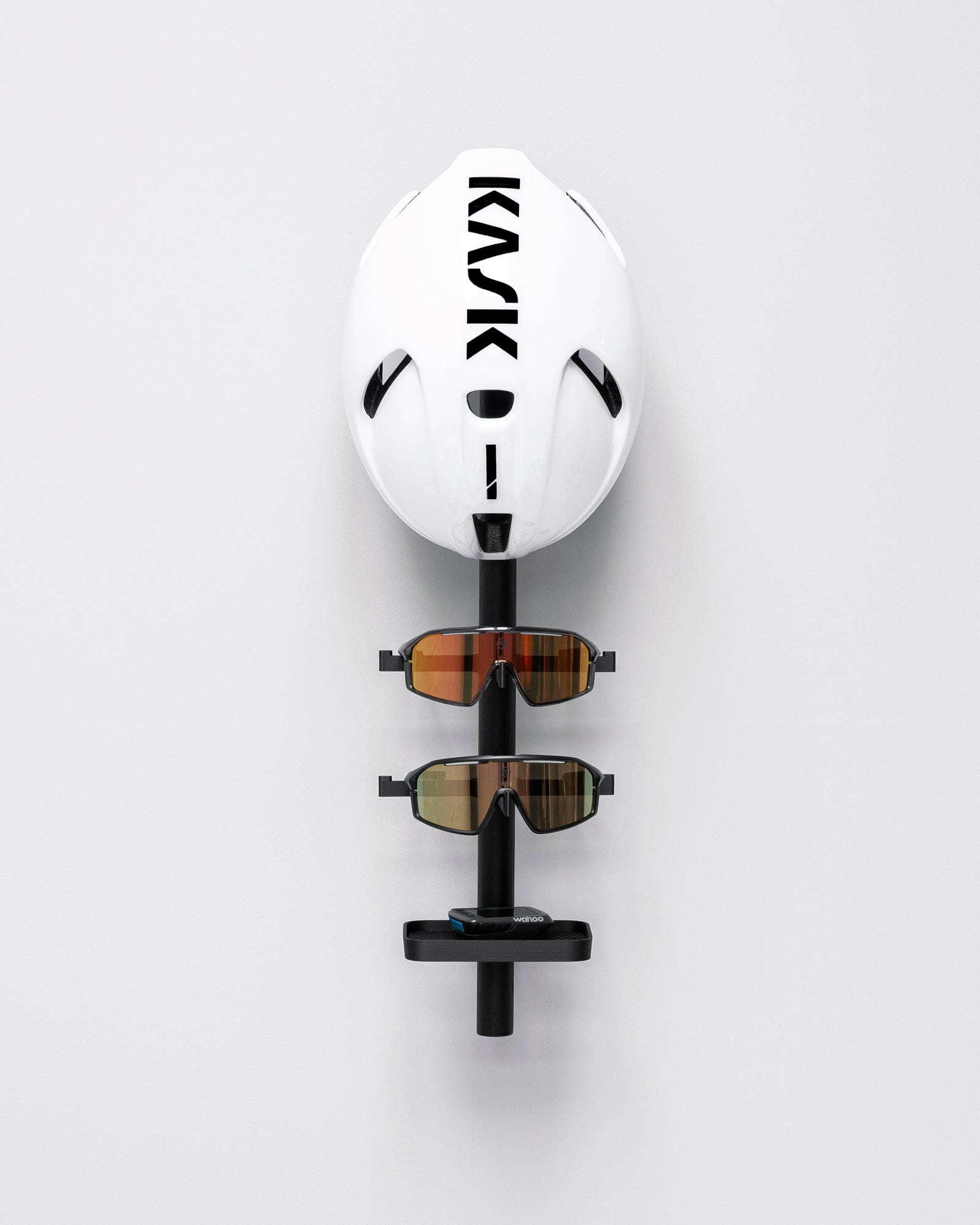 Rack | F . Helmet + Tray + 2x Glasses