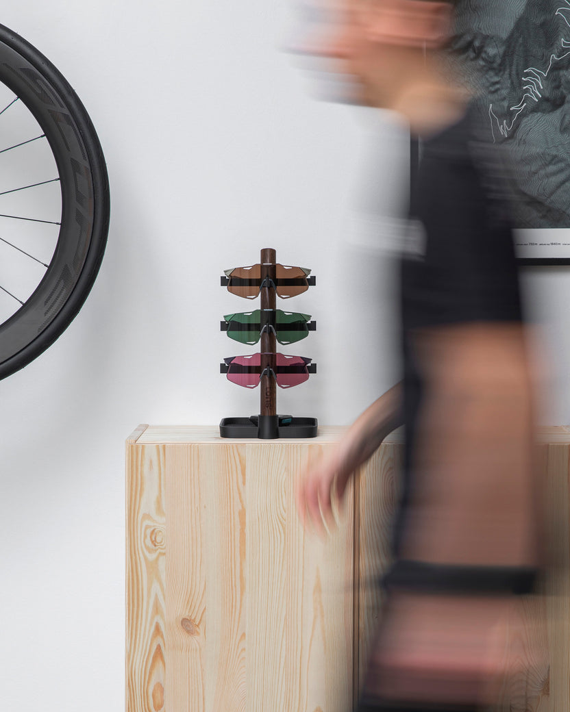 Road bike and gravel wall mount rack from Tons